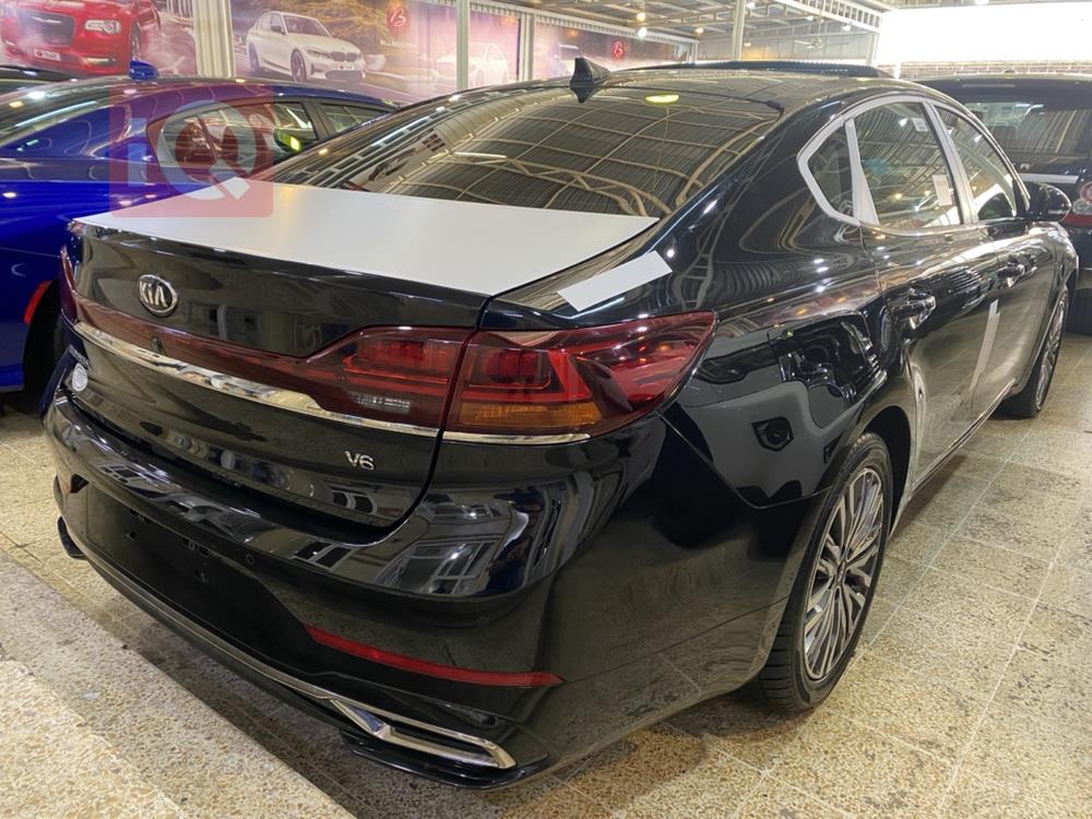Kia Cadenza